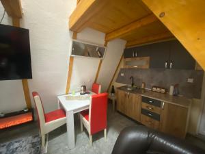 San Snova Apartman VIP 026