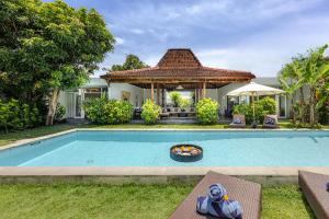 Villa Mitsouko by Optimum Bali - 800 m to Beach - 5 min Seminyak & Canggu