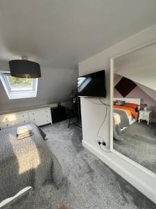 Lovely loft flat - sleeps up to 4
