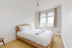 Bright 2BR Wimbledon Home Near Centre Court & Tube