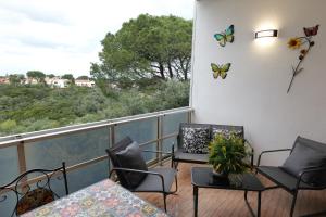 Poggio delle Ginestre Casa Vacanze Torre a Mare Bari Piscina Parcheggio 4 Ospiti
