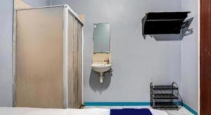 SPOT ON 90147 Gosepa Ambengan Plaza