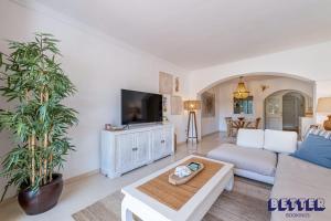 Casa Solvara - Multiple Pools 5min Beach Access