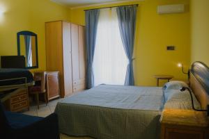 HOTEL COSTABELLA