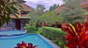 Rumput Hotel Resort & Resto