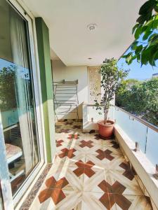 One Uptown 301 Central Stylish 3 BHK loft