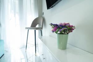 A living skg 2 Quiet Luxury