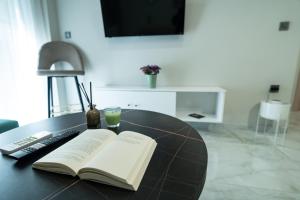A living skg 2 Quiet Luxury
