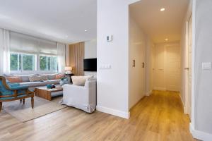 Genteel Home Paseo de Reding