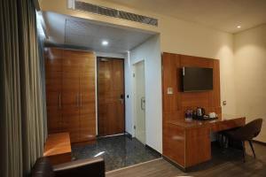 Hotel Aurelia Inn Near Airport Road Sector 82 Mohali Chandigarh