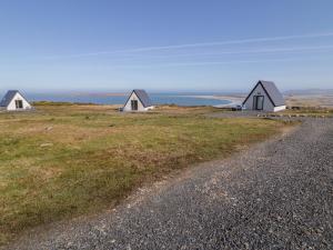Cabin 8 Inis Dumhaigh
