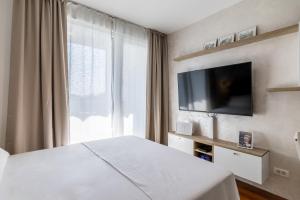 Blue 2 Luxury Apartment