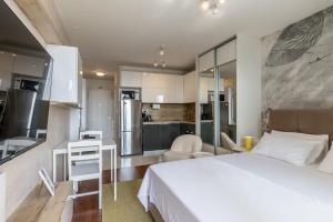 Blue 2 Luxury Apartment