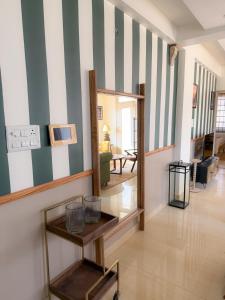 One Uptown 302 Central Stylish Modern 3BHK