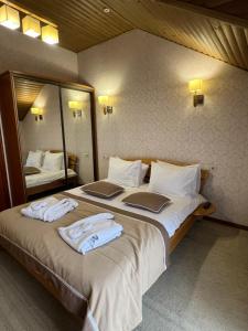 Курортний Готель Золота Корона