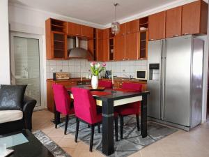Layla City Suites