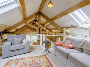2 Bed in Cowbridge oc-88000