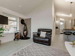 2 Bed in Brixham oc-90912