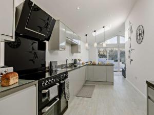 2 Bed in Brixham oc-90912