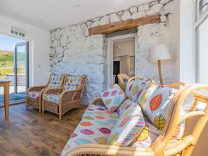 2 Bed in Aberdyfi oc-dy049