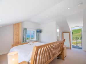2 Bed in Aberdyfi oc-dy049