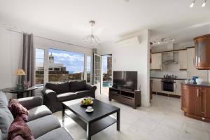 Villa Calima by Villa Plus