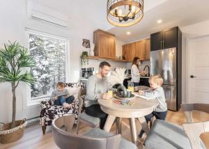 Condo and Spa - Le Saloon Nordik