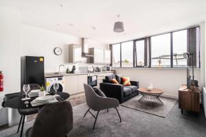 Smart 1 Bed Apartment in Central Wrexham