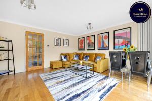 3 Bedroom house with patio near Canary Wharf