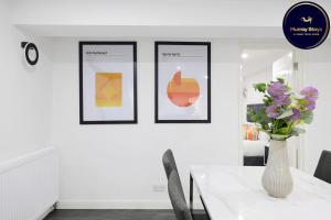 2 Bed Basement Apartment Short Term Rental & Flexible Renting Shoreditch With Free WiFi !