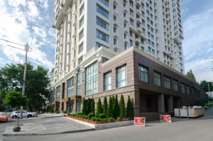 10 МММ ККК Ж38 вулиця Жилянська, 68