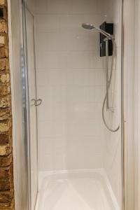 Stylish Studio Flat in Fullwoods Mews, London