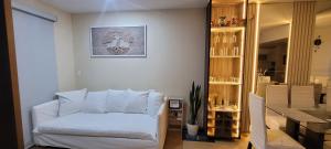 Modern two bed and two bath apartment on Av Arequipa bordering San Isidro
