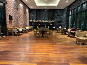 Chambers Skylight Sernity Suites KLCC