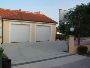 Apartment in PrivlakaZadar Riviera 7841