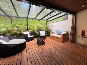 Casa 08 Floresta Boa Vista - Piscina Privativa e Lounge com Deck em Meio à Natureza