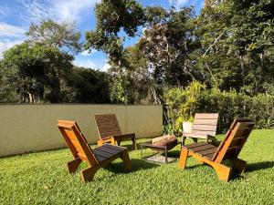 Casa 08 Floresta Boa Vista - Piscina Privativa e Lounge com Deck em Meio à Natureza