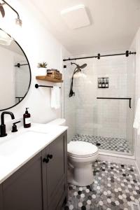 Stylish Mountain-View Townhome with Modern Comforts near Lake Tahoe in Incline Village, Nevada