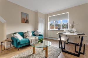 Bright 3-Bedroom House Close to Canary Wharf