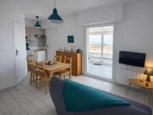 Appartement Trégastel: Vue mer, Parking privé, Petit chien admis. - FR-1-542-5
