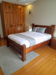 Luxurious 4-Bedroom Apartment with Pool Access in Lavington