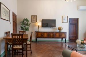 Elegant Historic Residence 50m Puccini Museum AC