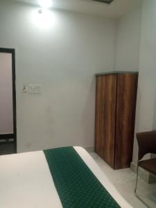Hotel Devi inn