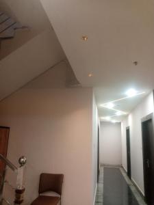 Hotel Devi inn
