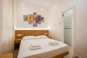 Marconi Design - 4 fermate dal Colosseo