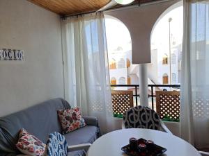 Apartamento 2 en el Alamillo de 1 dormitorio con piscina en zona residencial tranquila