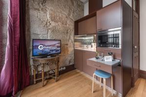 Belle Epoque Apartments - 3.2