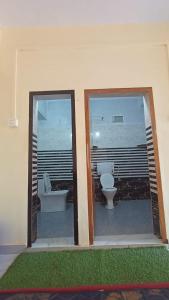 Eeco Home Stays & Back Water Boating