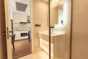 Beachfront luxery suite 99 Two Bed Room A5