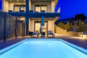 Limi Deluxe Sea View Suites - Private Pools